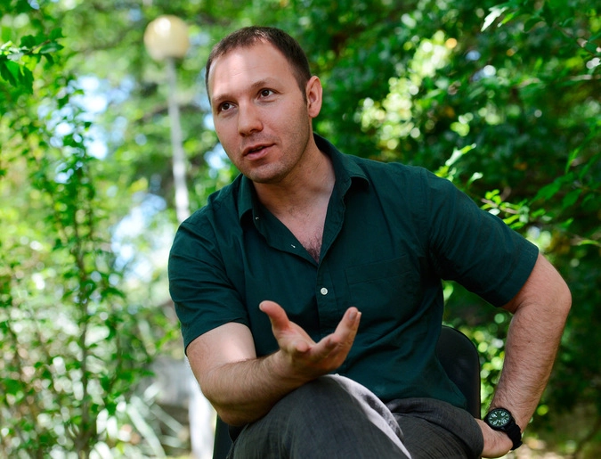 Режиссёр Михаил Сегал