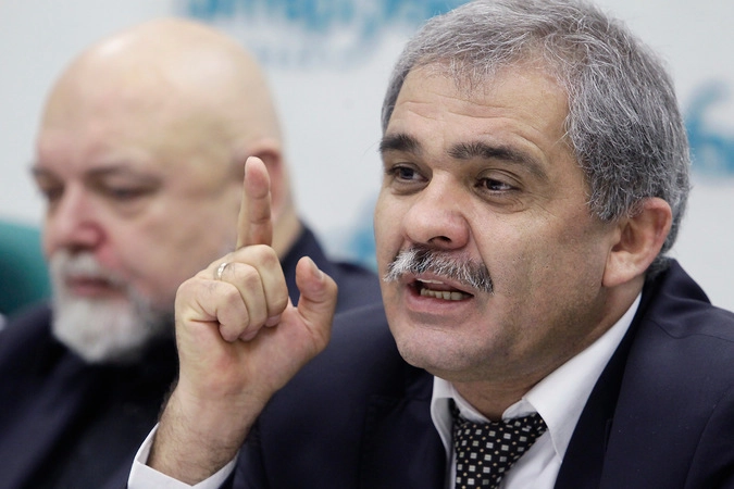 Каромат Шарипов.