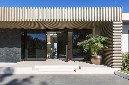 In article 9ae79799c2