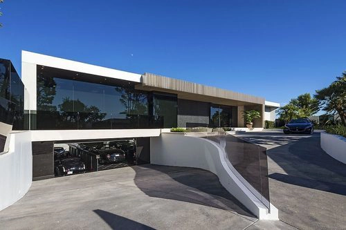 In article b06ac4174e