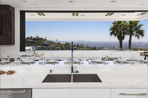 In article 4c45b3fa5d