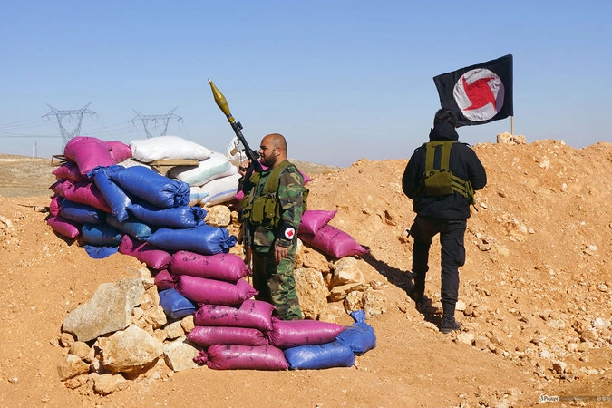 Калямун: мешки с песком используются для укрепления огневой точки.