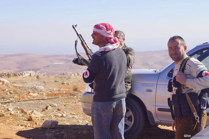 Калямун: бойцы отряда самообороны.