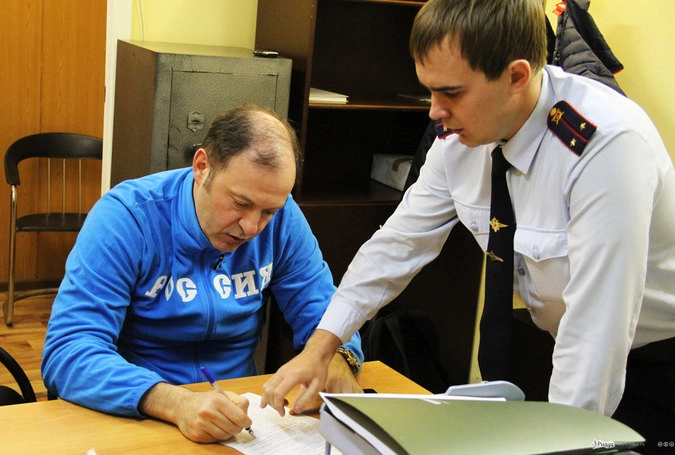 Рояль в кустах, точнее Митволь на приеме в «околотке»