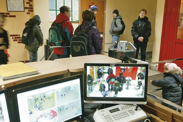 In article 51410ea7ef