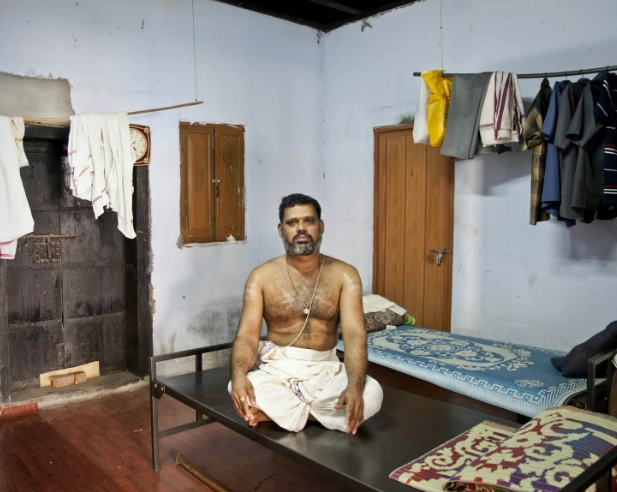 In article b1a0732769