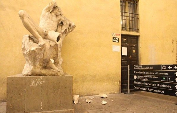 In article 95925b3aff