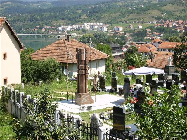 In article 0b9e56aea6