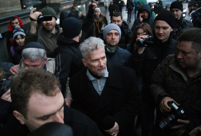 Эдуард Лимонов у Триумфальной площади