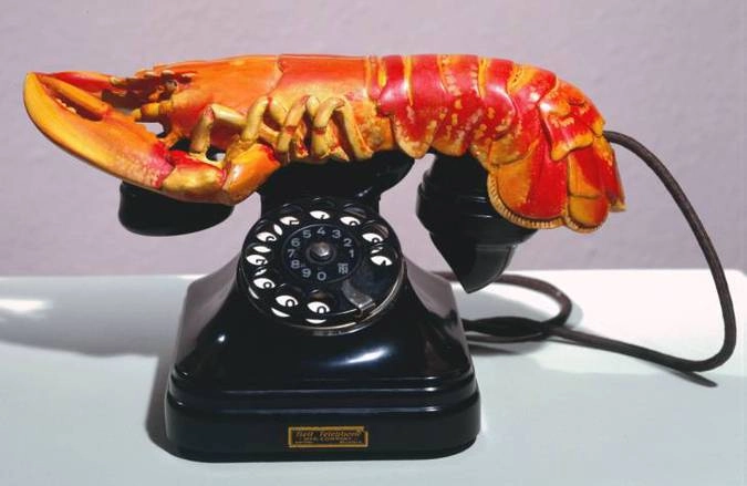 Скульптура "Телефон с омаром".