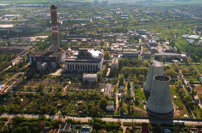 Вид на Симферопольскую ТЭЦ с вертолета.