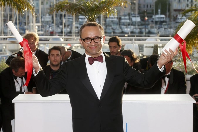 Режиссёр Андрей Звягинцев с призом за лучший сценарий к фильму "Левиафан".