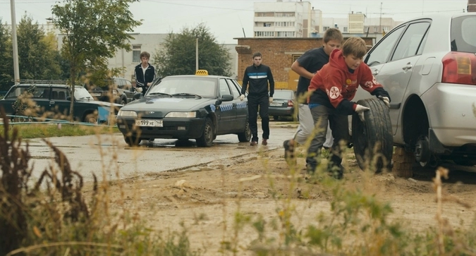 Кадр из фильма «Всё и сразу». 