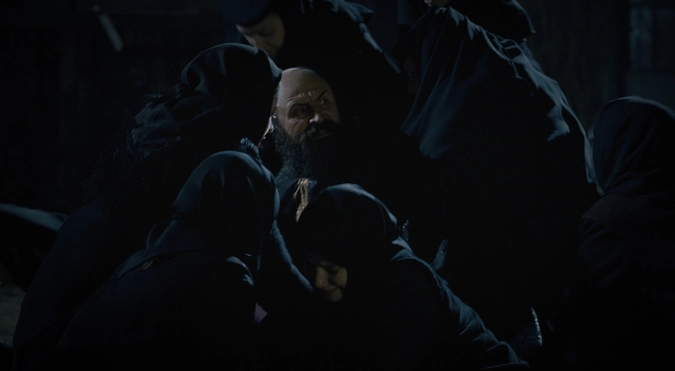 Кадр из фильма «За холмами».