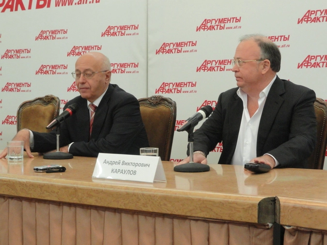 Сергей Кугинян и Андрей Караулов