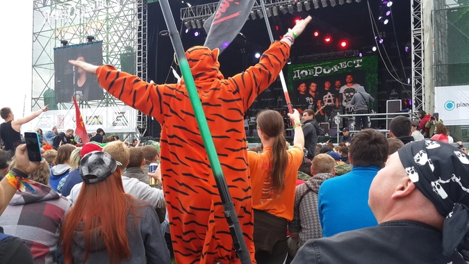 Тигра был добр и весел, хотя вел себя несколько иначе, чем в мультике