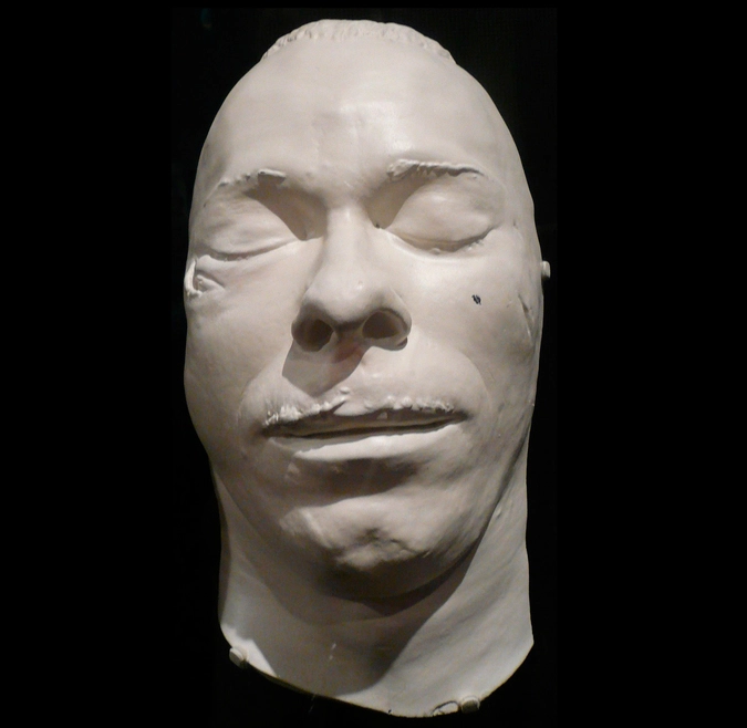 Маска Джона.