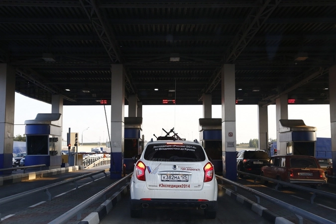 Въезд на платный участок дороги в сторону Воронежа