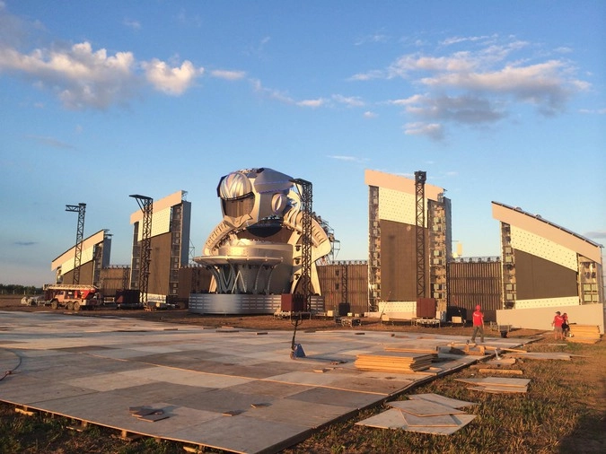 Вид на главную сцену фестиваля