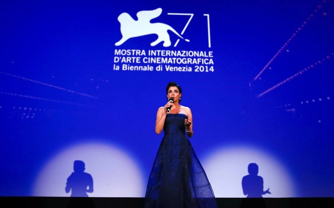 Актриса Луиза Раньери на церемонии открытия 71-го Венецианского кинофестиваля