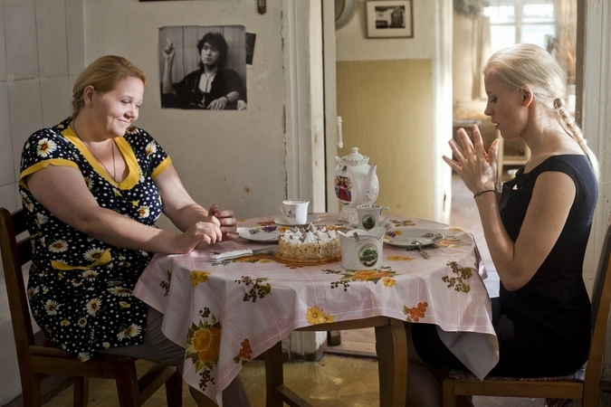 Кадр из фильма «9 дней и одно утро»