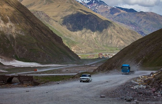 Подъезд к селу Сиони.