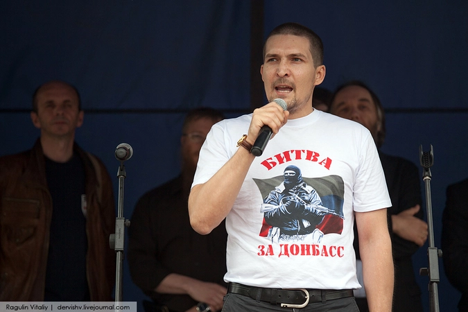 Алексей Живов на митинге «Битва за Донбасс» на Суворовской площади 14 июня