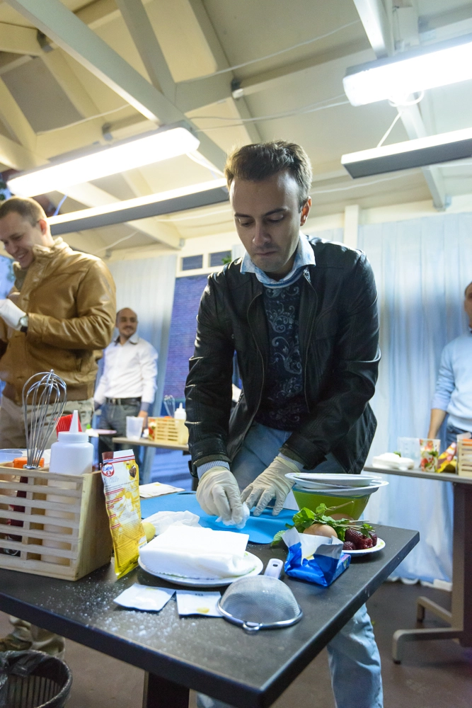 In article f5ada340cb