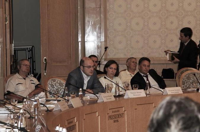 Михаил Ремизов.