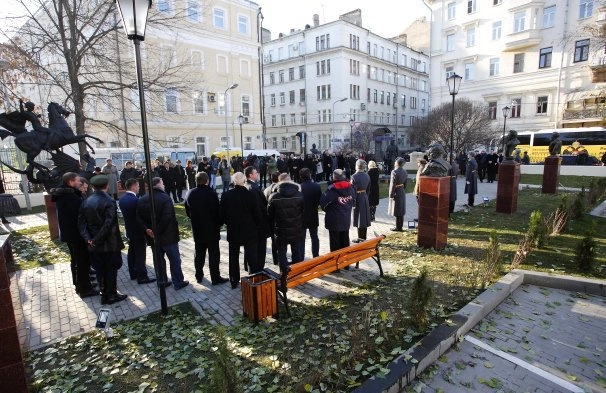 In article e480dd2c11