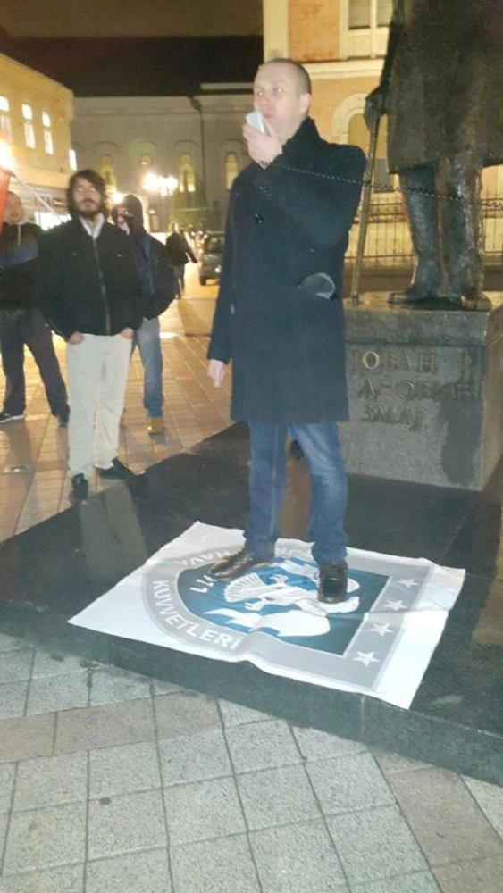 In article 95f5c125dc