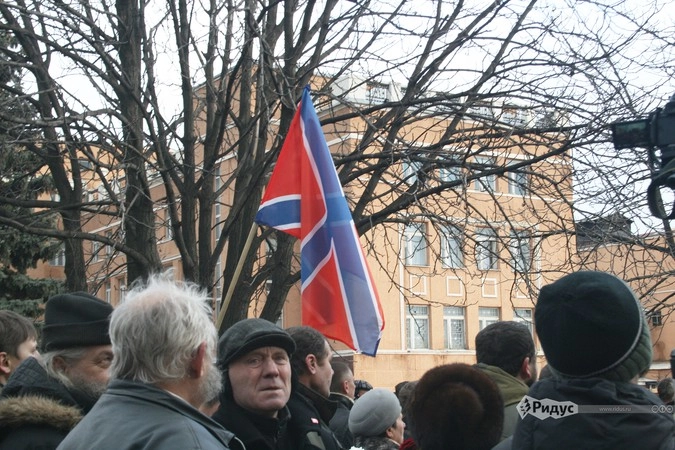 В Стаханове перед началом траурной церемонии 