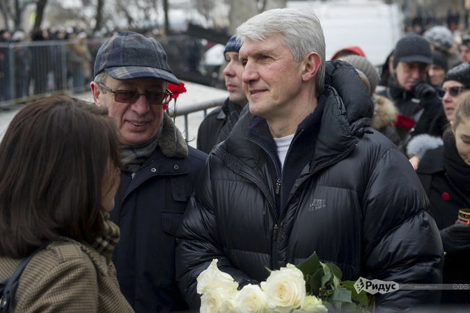 Адвокат Вадим Клювгант (слева) и экс-совладелец ЮКОСа Платон Лебедев (справа).