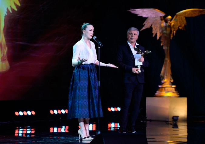 Музыкант Сосо Палиашвили и актриса Дарья Мороз, получившая приз в номинации "Лучшая женская роль второго плана" за фильм "Дурак"