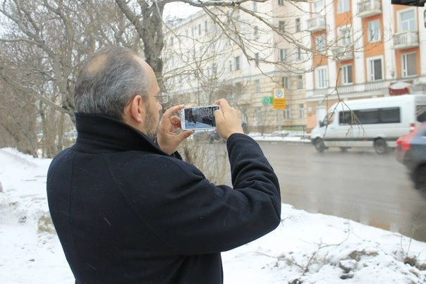 In article 46594b19f4