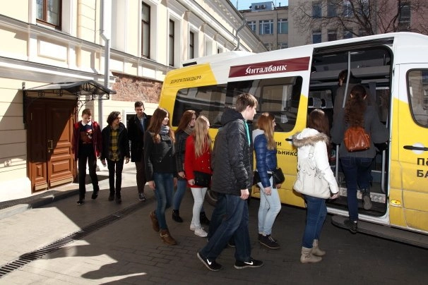 In article 40cacef795