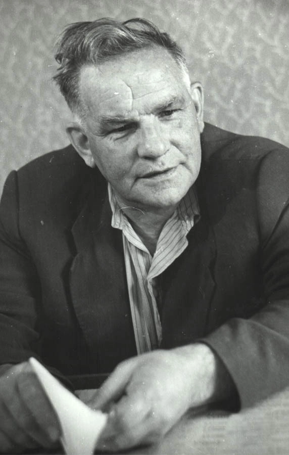 In article 33403733b8