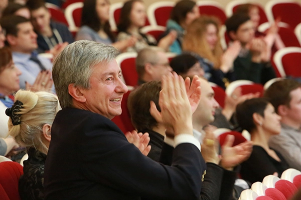 In article 69b7a54768