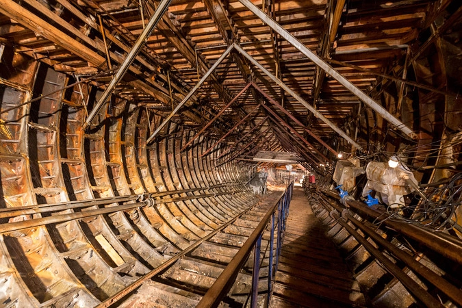 Наклонный ход на станции «Окружная» 