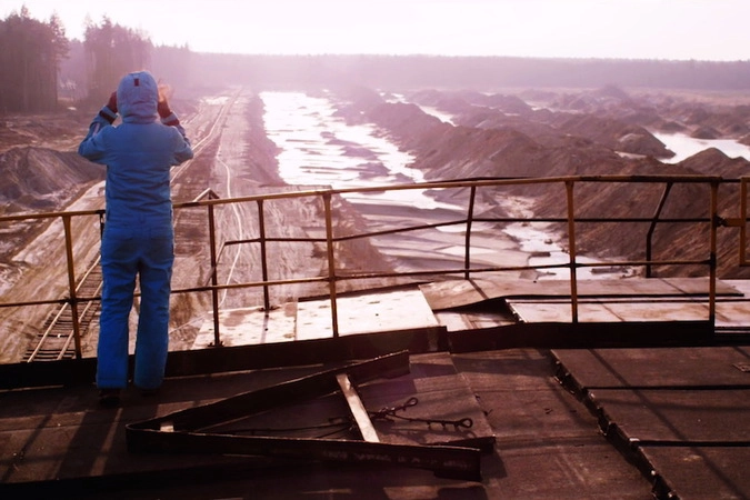 Кадр из фильма «Гость»