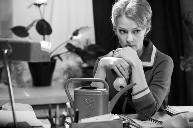 Кадр из фильма «Конец прекрасной эпохи»