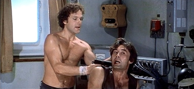 Кадр из фильма «Пираты ХХ века»