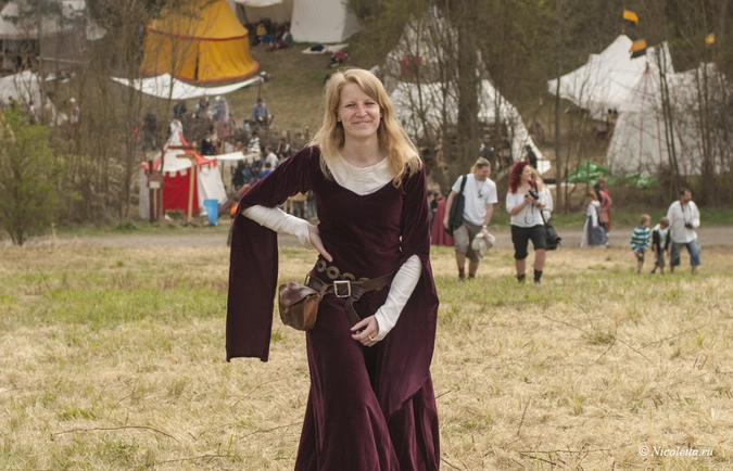 Участница исторического фестиваля в Либушине