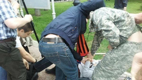 In article 25fc8c45fd