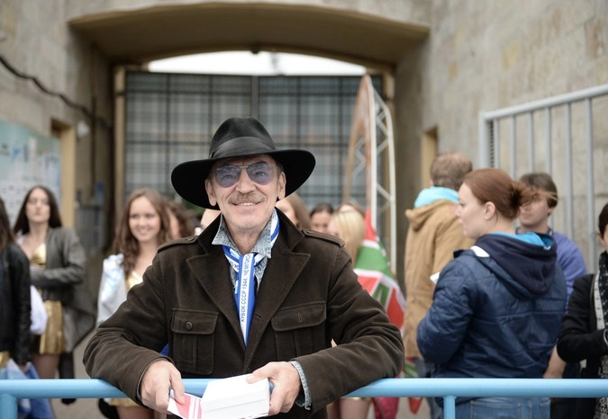   Тысяча чертей, актер Михаилл Боярский не менее рад победе