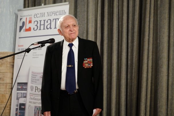 In article aa924a7fc2