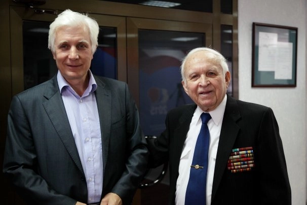 In article c7ea485662