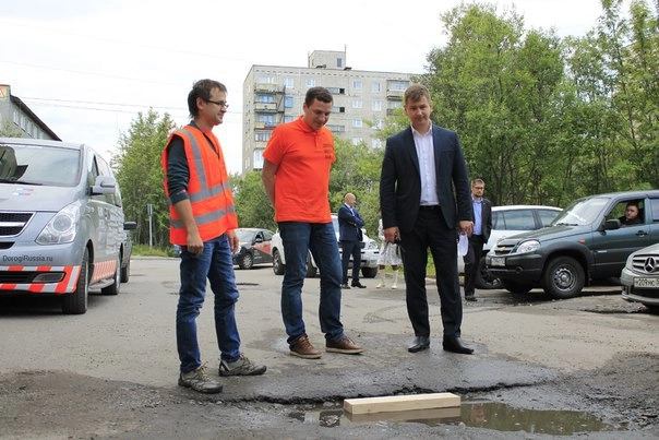 In article abe81e2693