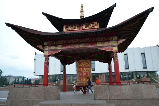  Ом мани падме хум. Сочетание молитвы и физических нагрузок.