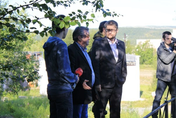 In article ac85b31505